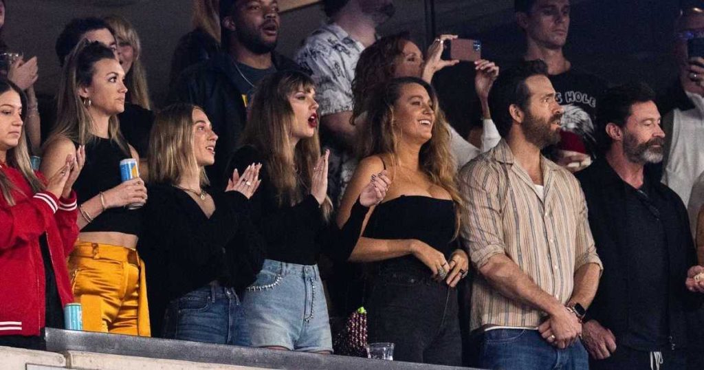 Ryan Reynolds dhe Blake Lively ishin të ftuar në dasmën e Taylor Swift, por ka një kapje - Burimi