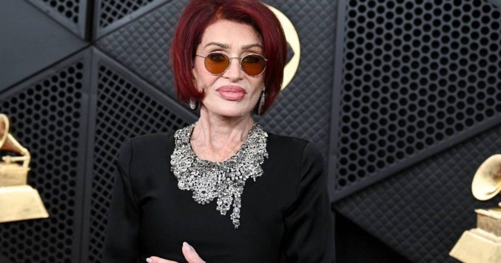 Sharon Osbourne hap zemrën e saj në përvjetorin e vdekjes së Ozzy