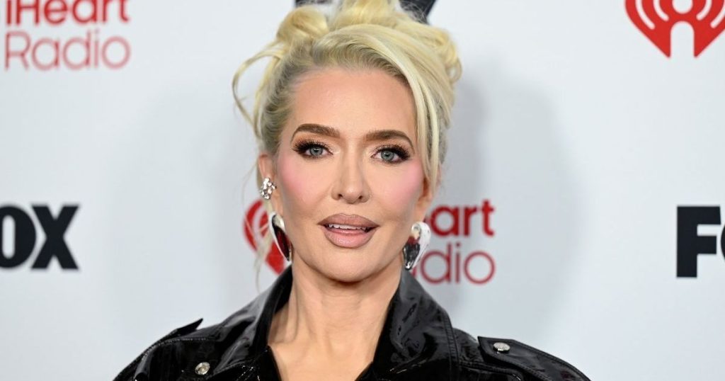 Erika Jayne e RHOBH u godit me ultimatum të madh në divorcin 6-vjeçar të Tom Girardit