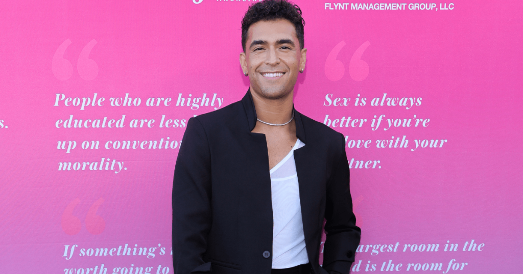 Ezra Sosa shpërthen në favorizimin e DWTS për grabitjen e profesionistëve të shpërfillur: "Ata e meritojnë atë"
