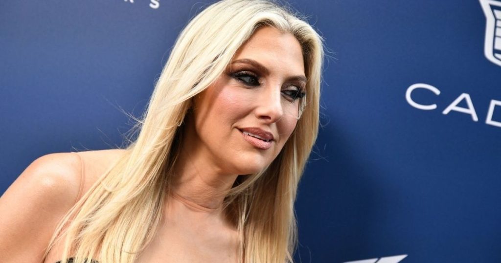 Gina Kirschenheiter e bën të qartë qëndrimin e saj para martesës përpara se të martohej me Travis Mullen