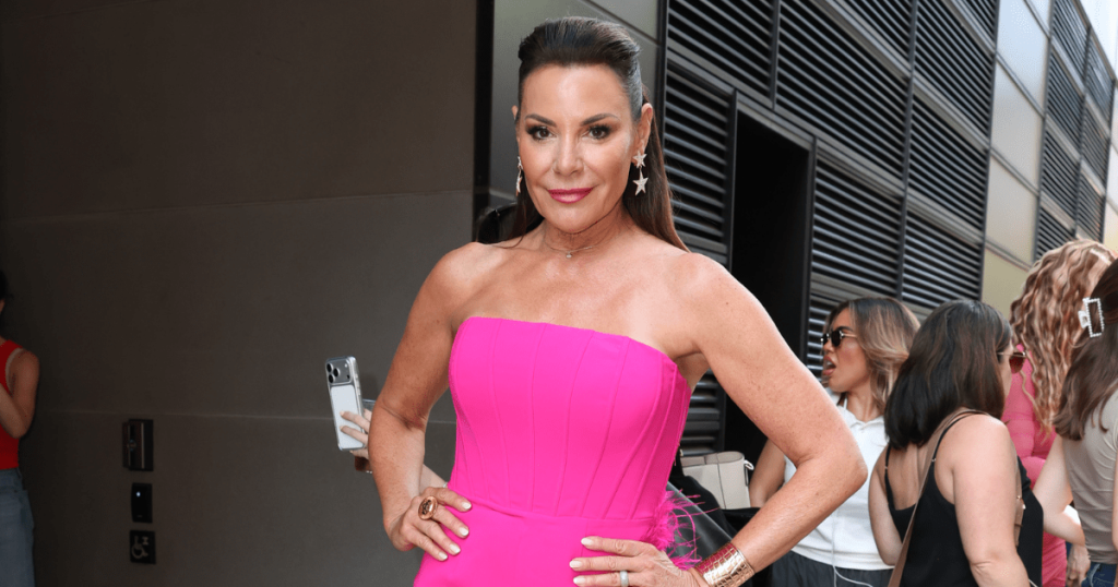 JLo Slip i Luann de Lesseps e kthen "Bllokun" në "Kuplakë"