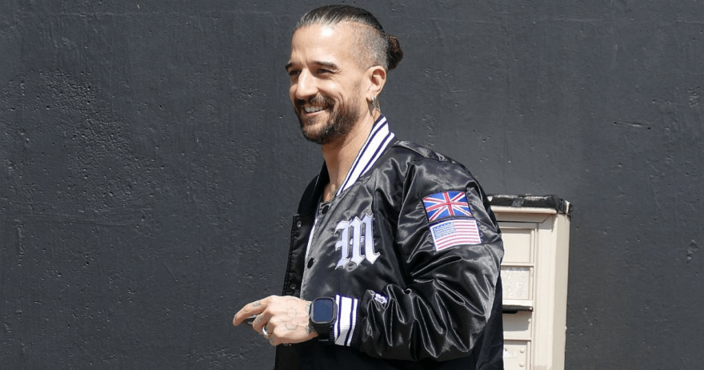 Mark Ballas derdh ujë të ftohtë mbi thashethemet e tradhëtarëve të Whitney Leavitt