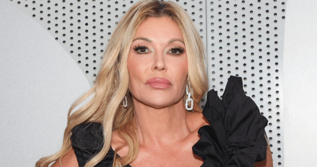 RHOBH Alum pranon se është një "hipokrite" për dramën e Kim Zolciak