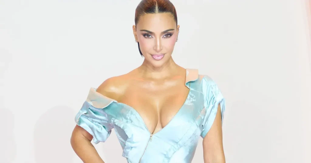 Shfaqja e mamave sportive e Kim Kardashian duket si një kënaqësi fajtore