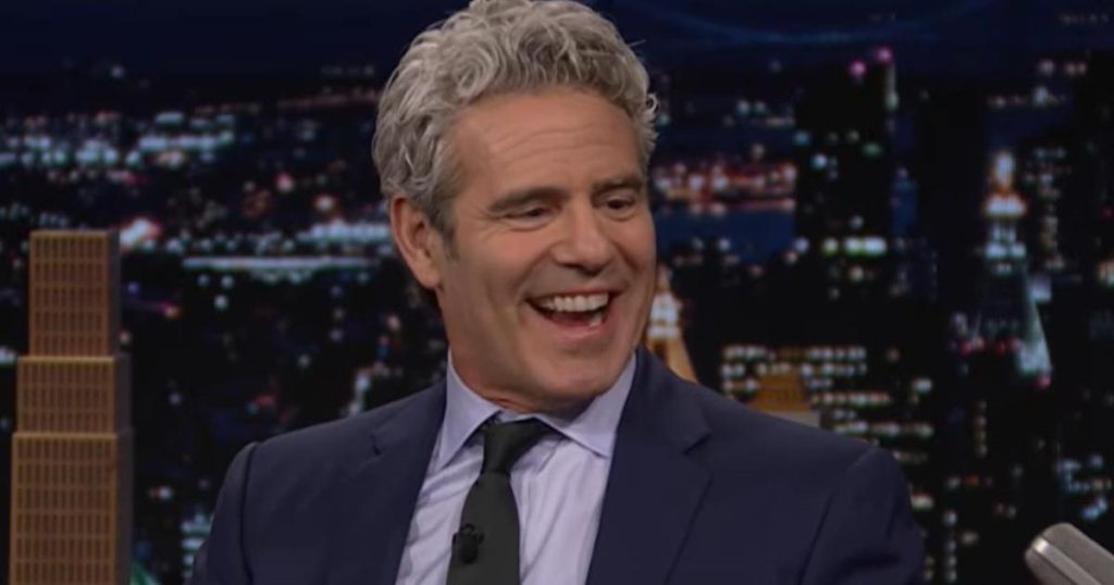 Andy Cohen zbulon pse Bravo u largua nga aktori origjinal i RHONY