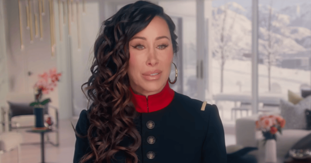 Angie Katsanevas gërmon pamjet e Lisa Barlow në 'RHOSLC'