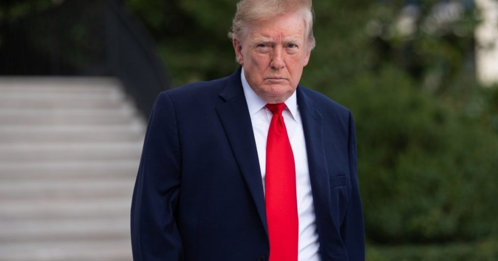 Donald Trump cakton datën e rinovimit të fushës së golfit pavarësisht urdhrit të gjykatës