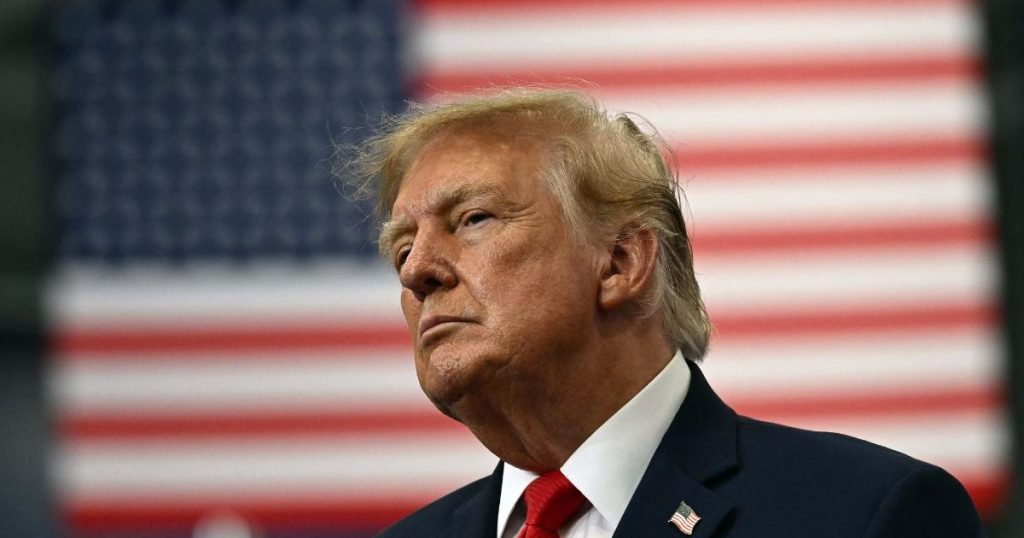 Donald Trump ngre pyetje për të ardhmen e sekretarit të tij të ri të shtypit
