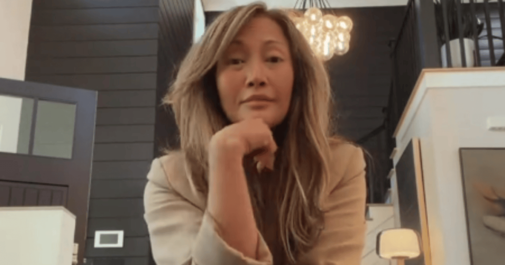 Gjyqtarja e 'DWTS' Carrie Ann Inaba përplaset me Jenna Johnson për Lift
