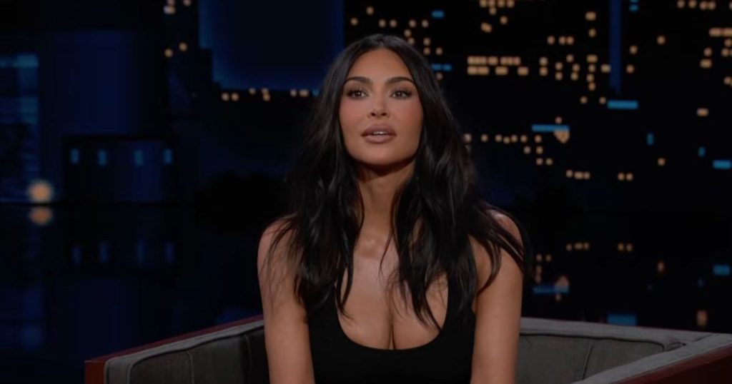 Kim Kardashian pranon se u lut për t'u larguar nga 'DWTS'